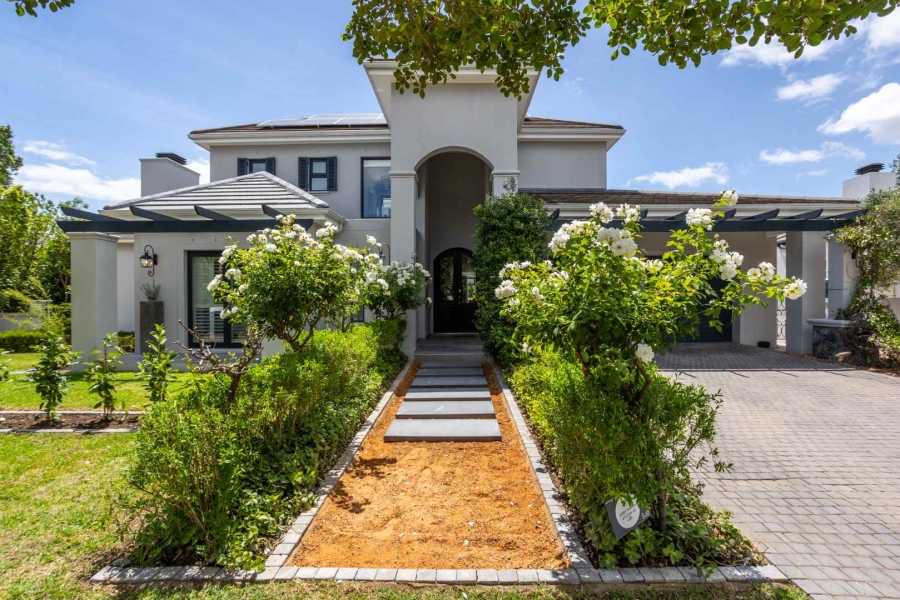 4 Bedroom Property for Sale in Val De Vie Estate Western Cape